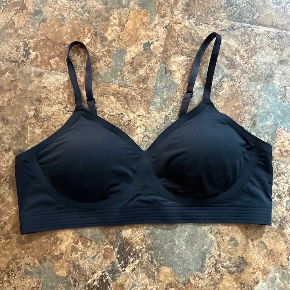 SO Wireless Bra Womens Size Large Black Wirefree Back Closure Stretchy
